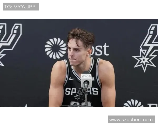 公牛队宣布扎克科林斯左手腕骨折修复手术 四周后复查情况 公牛队宣布扎克科林斯左手腕骨折修复手术 四周后复查情况