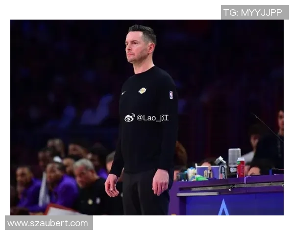 雷迪克：上赛季末段我们曾展现过勇士般的默契但目前还缺乏核心支撑